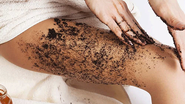 اسکراب بدن برای رفع تیرگی